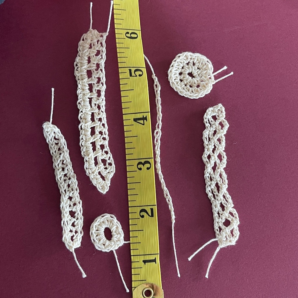 Handmade Crochet Lace Pieces in Cream🌺 - Picture 5 of 5